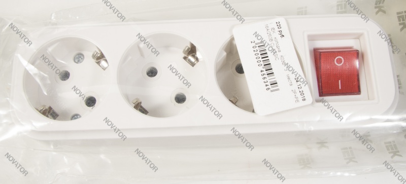 IEK К03B 3 места 2Р+РЕ 16А/250В CLASSIC